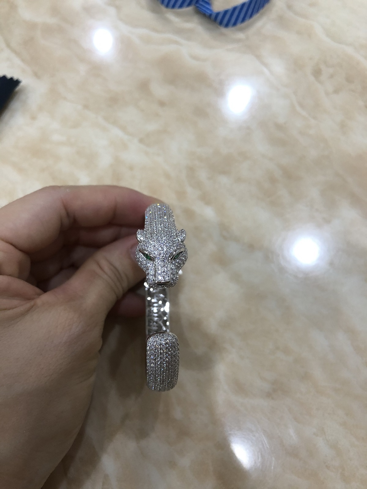  Cartier 까르띠에 재규어 팔찌