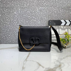 [VALENTINO]발렌티노 VSLING 브이슬링 숄더백 23cm 1955