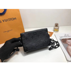 Louis Vuitton 루이비통 미니 소프트 트렁크