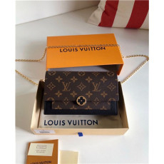  Louis Vuitton 루이비통 플로르 체인지갑 M67404 신상