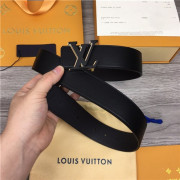 11위  Louis Vuitton 루이비통 남성용 벨트 L8940-1 4.0CM 신상