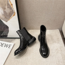 MAISON MARGIELA 메종 마르지엘라 여성용 부츠 MM649289-2 2020/신상