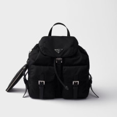 19위 PRADA 프라다 리나일론 백팩 1BZ811