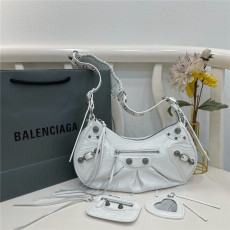 Balenciaga 발렌시아가 LE CAGOLE 라지 숄더백 B31251