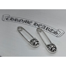 Chrome Hearts 크롬하츠 CH PLUS 클로즈 핀 귀걸이 silver.925 [1:1제작]