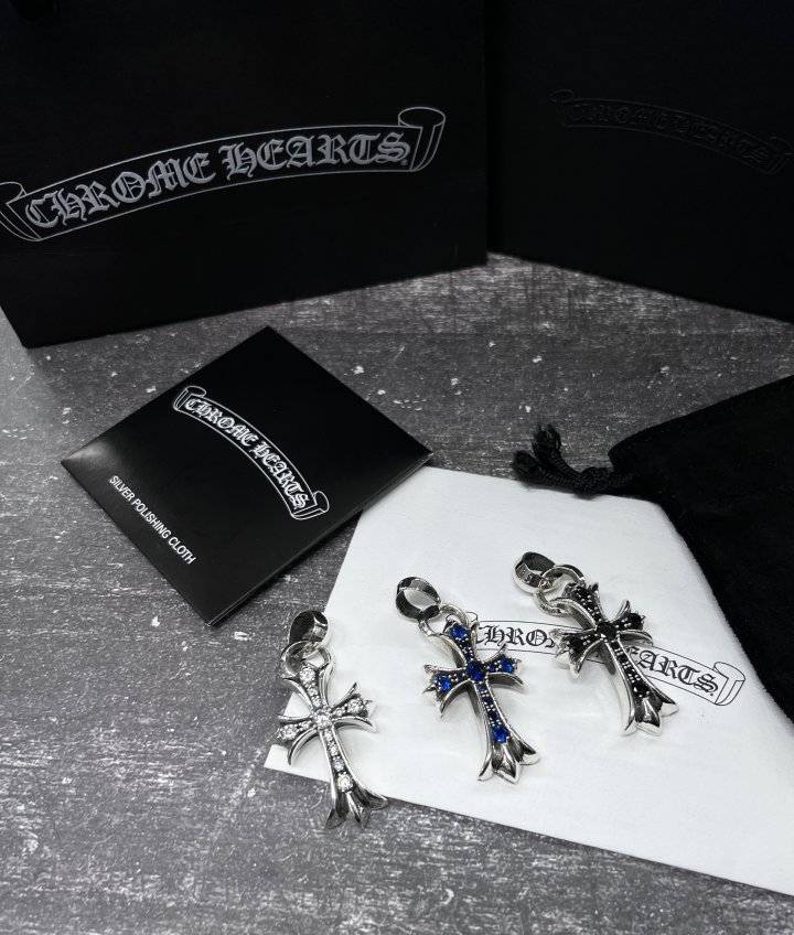 Chrome Hearts 크롬하츠 CH PLUS 크로스 다이아 LARGE 팬던트&키링 silver.925 [1:1제작] 남녀공용