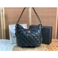 Chanel  샤넬 호보백 AS3379