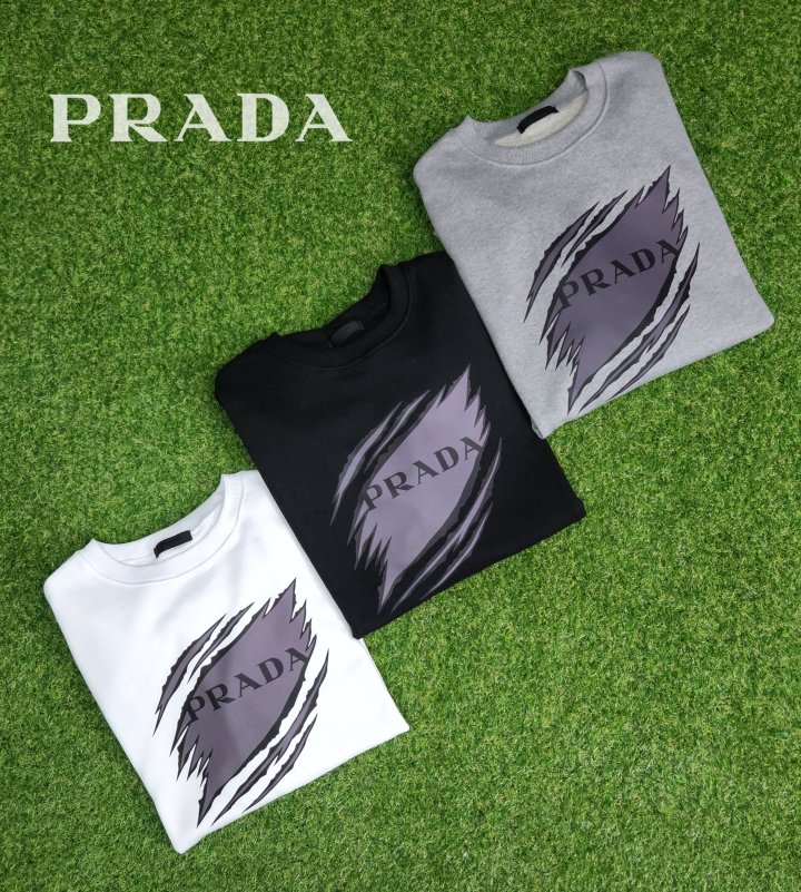 PRADA 프라다 TEAR PRADA 그래피티 쭈리 맨투맨[세미오버핏]