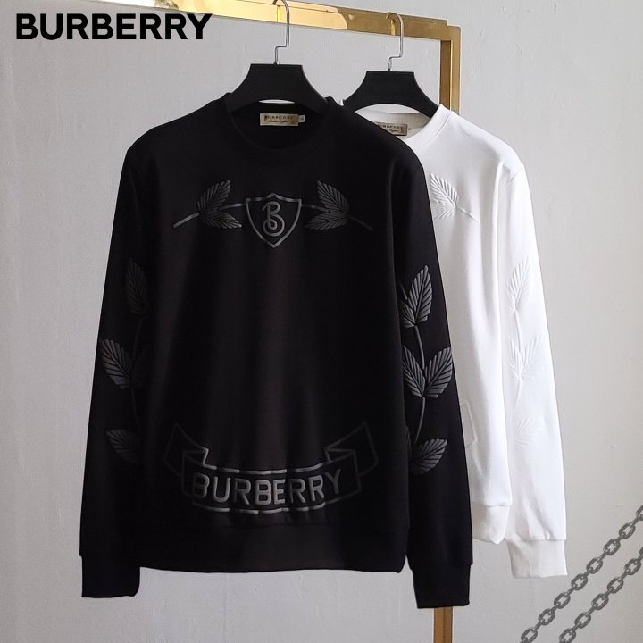 Burberry 버버리 발포 리프 맨투맨