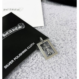 Chrome Hearts 크롬하츠 CH PLUS 스퀘어 크로스 미니 팬던트 silver.925