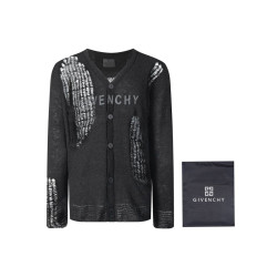 Givenchy  지방시 크랙 가디건