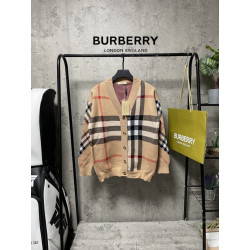  Burberry 버버리 체크 가디건