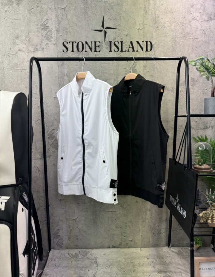 스Stone Island 톤아일랜드 바람막이 조끼