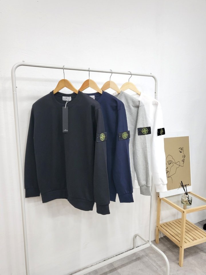 Stone Island  스톤아일랜드 와펜 맨투맨