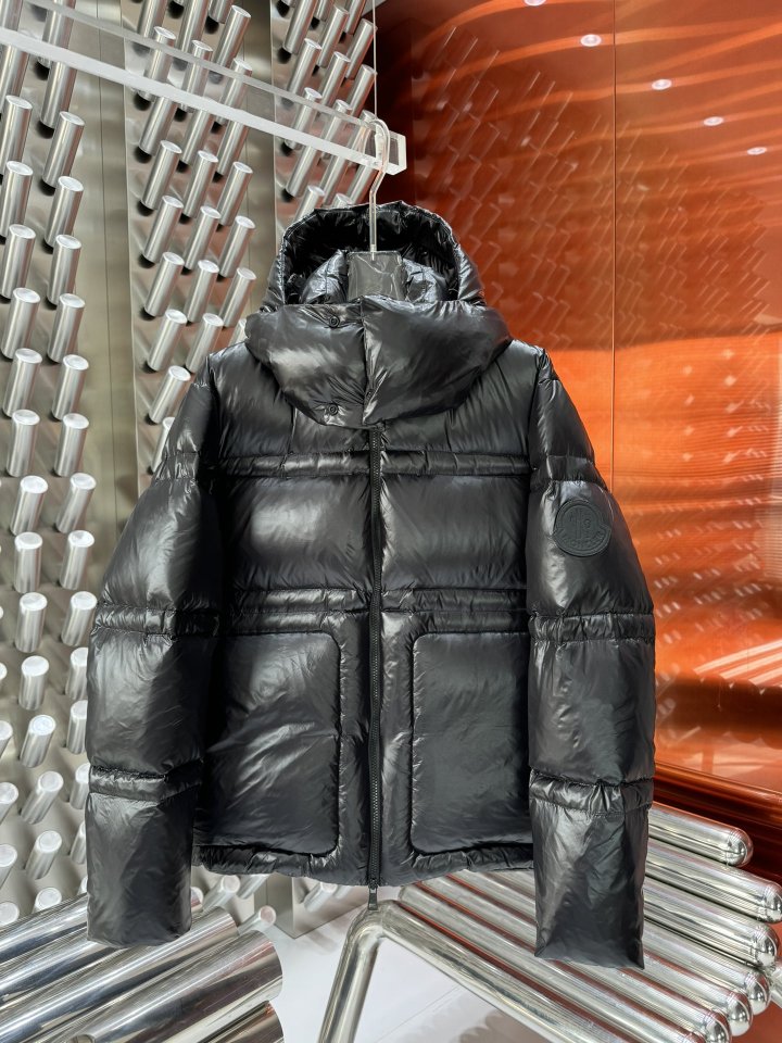 MONCLER 몽클레어 새드로고 덕다운 패딩 99