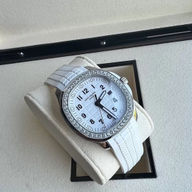 PATEK PHILIPPE 파텍필립 아쿠아넛 흰판 다이아 베젤 38.8mm 5267