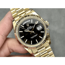 ROLEX 로렉스 데이데이트 40mm 블랙 다이얼 228238