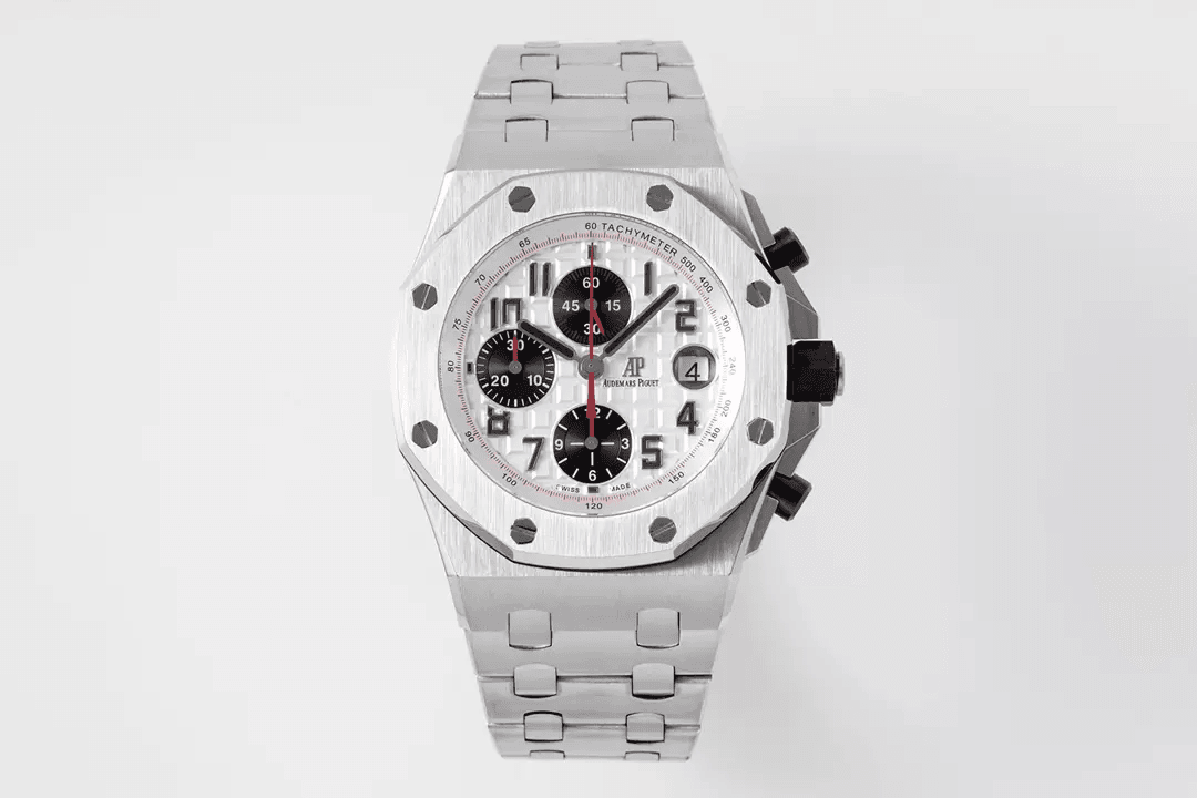 AUDEMARS PIGUET  오데마피게 로얄오크 오프쇼어 흰검 다이얼 26470