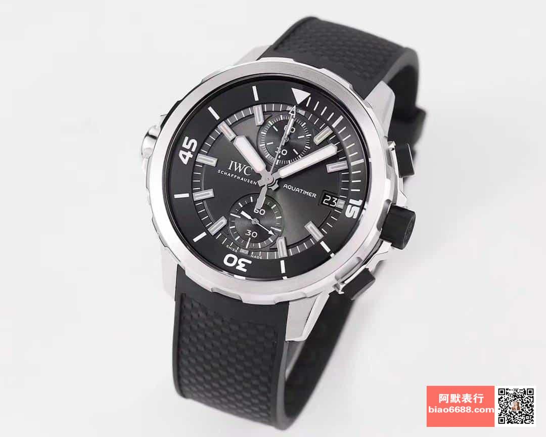 IWC 아이더블유씨 아쿠아타이머 크로노 샤크 에디션