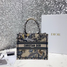 DIOR 디올 오블리크 스몰 북 토트백 M1286 2024/신상