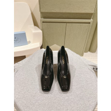 PRADA 프라다 여성용 구두 (굽높이6.5CM) P66353-2 2024/신상 2COLOR