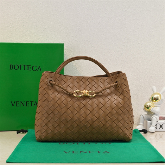 BOTTEGA VENETA 보테가베네타 안디아모 미디엄 토트백 84630 2024/신상