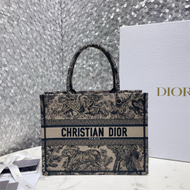 DIOR 디올 오블리크 미디움 북 토트백 M1286 2024/신상