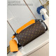 LOUIS VUITTON 루이비통 소프트 폴로숑 숄더백 PM M46796 2024/신상