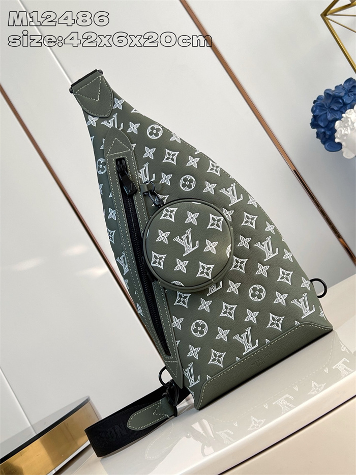 LOUIS VUITTON 루이비통 범백 M12486 2024/신상