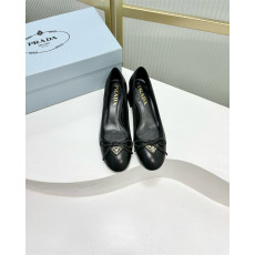 PRADA 프라다 여성용 구두 (굽높이5.5CM) P74452-2 2024/신상 2COLOR