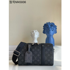 LOUIS VUITTON 루이비통 시티 키폴 크로스백 M45936 2024/신상