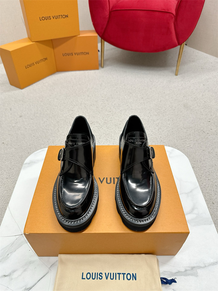 LOUIS VUITTON 루이비통 여성용 로퍼 L72237-2 2024/신상