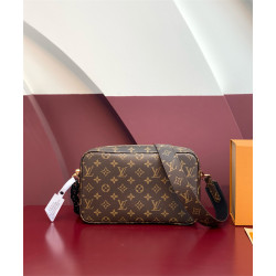 LOUIS VUITTON 루이비통 모노그램 크로스백 M47522 2024/신상