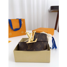 LOUIS VUITTON 루이비통 남성용 벨트 4.0CM L94954-3 2024/신상