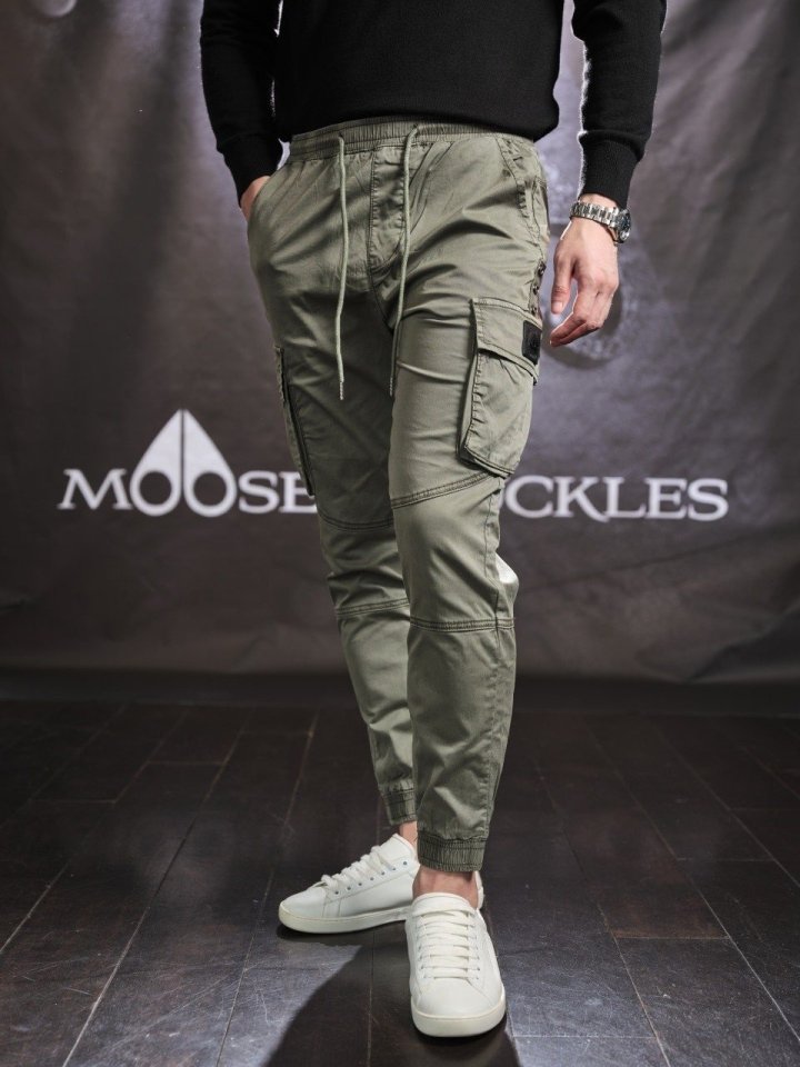 MOOSE KNUCKLES 무스너클 한정판 플로우