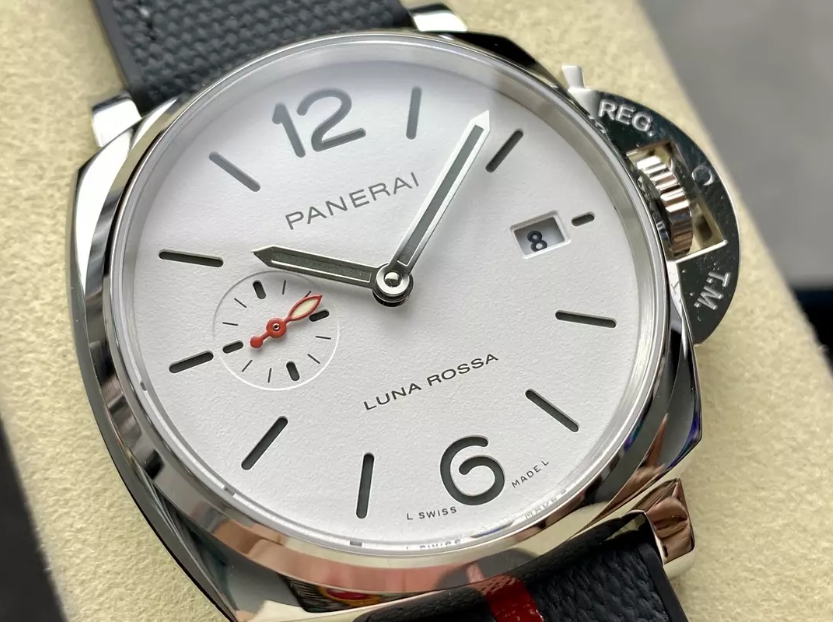 PANERAI 파네라이 루미노르 듀 42mm PAM1381