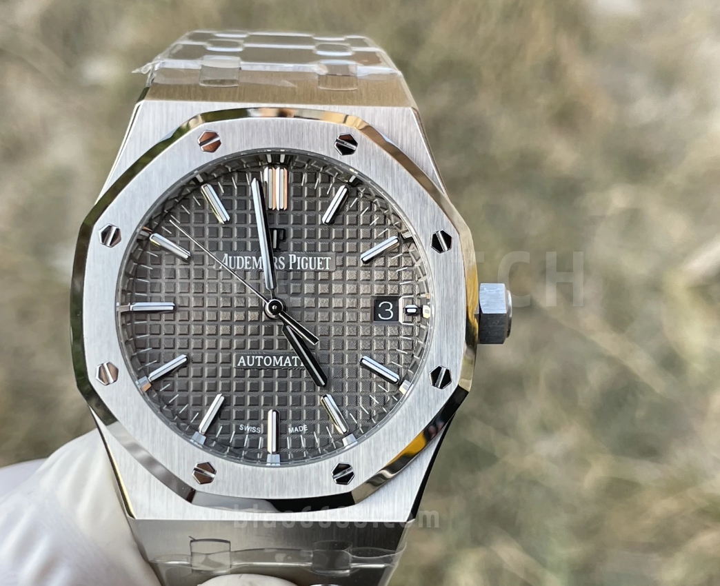 AUDEMARS PIGUET 오데마피게 로얄오크 그레이 텍스처 다이얼 37mm 15450ST