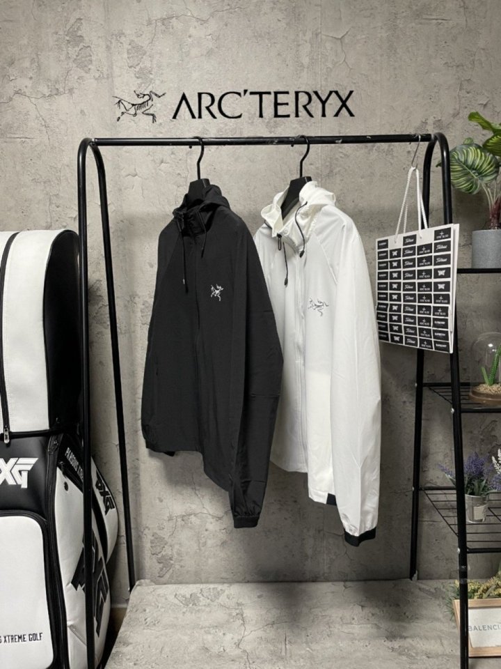 ARCTERYX 아크테릭스 후디 원드브레이커