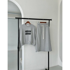 MIUMIU 미우미우 엠브로이드 셋트