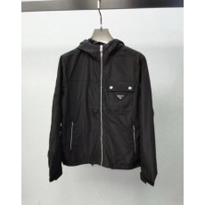 PRADA 프라다 남성 바람막이
