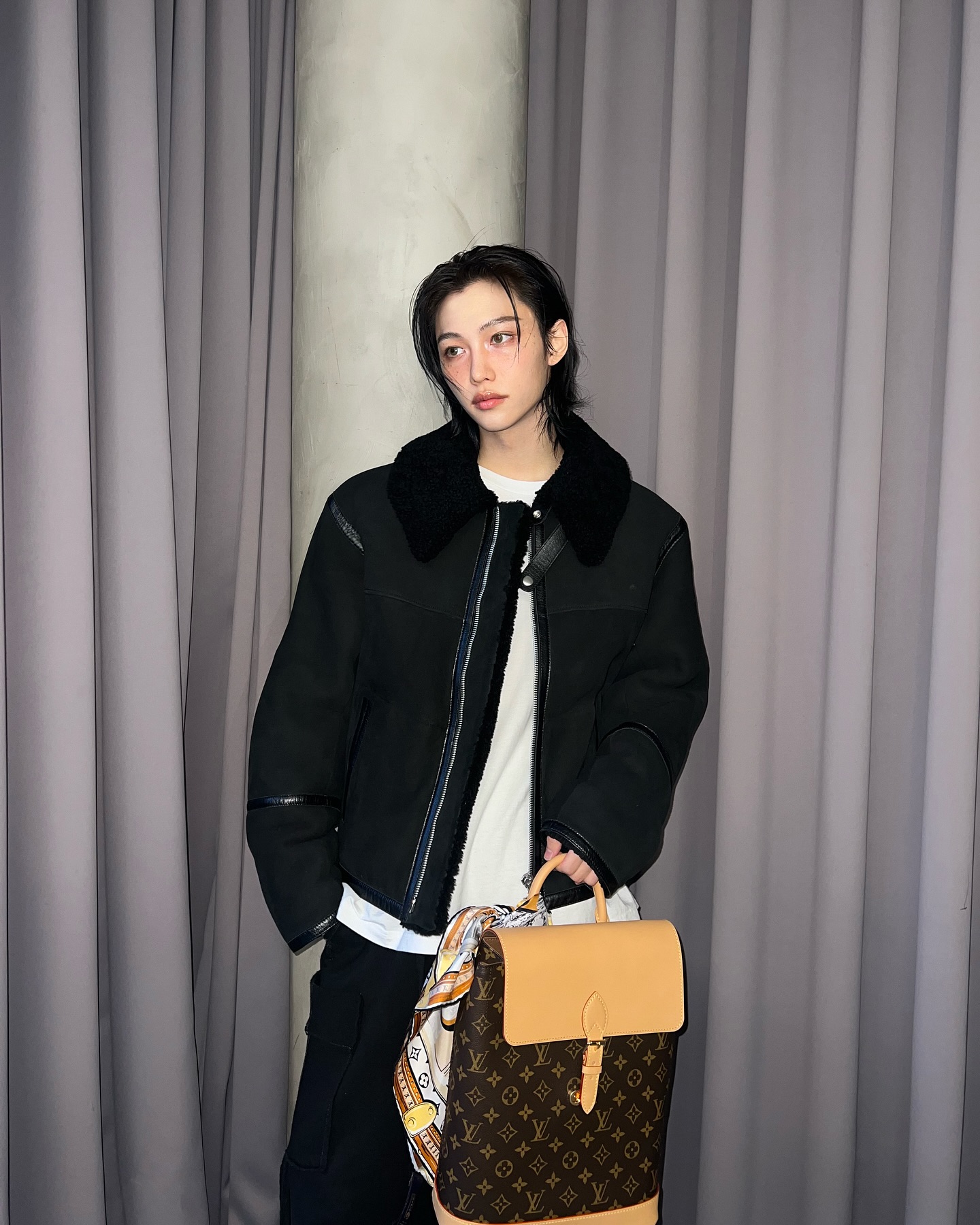 [스트레이키즈 필릭스] LOUIS VUITTON 루이비통 소호 백팩 MM M14653