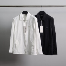 PRADA 프라다 삼각레더패치 집업 바람막이