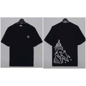 ●5월 판매 4위● MONCLER 몽클레어 고무패치 자수반팔 2COLOR