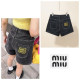 MIUMIU 미우미우 자수 로고 하프 팬츠