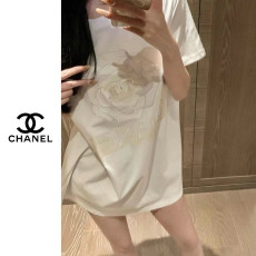 CHANEL 샤넬 로즈 비즈라운드티