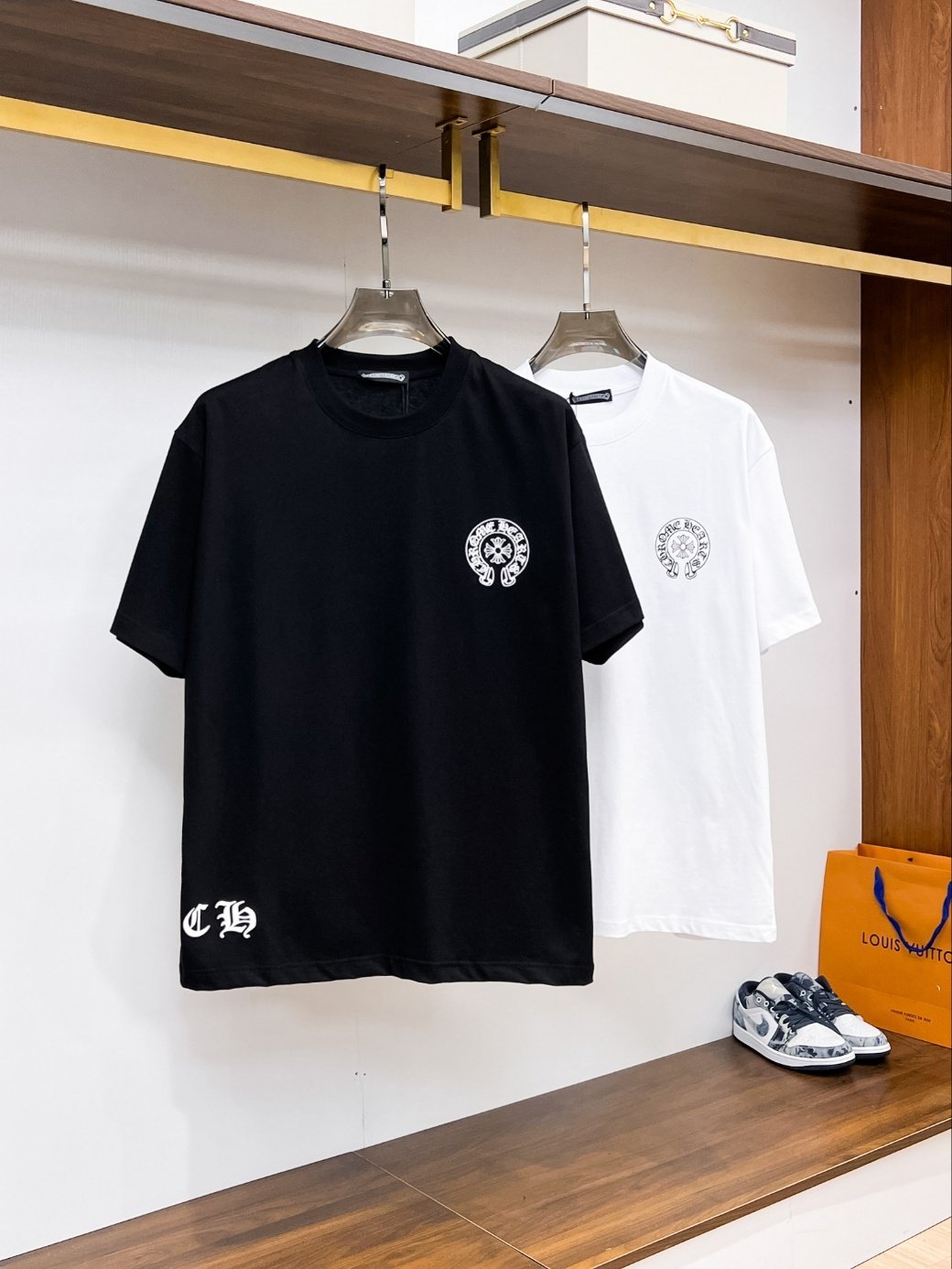 CHROME HEARTS 크롬하츠 그래픽 반팔