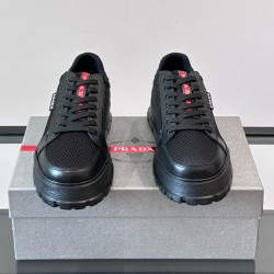 PRADA 프라다 남성용 스니커즈 P98829 2COLOR