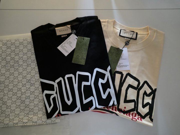 GUCCI 구찌 x 발렌시아가 콜라보 반팔티