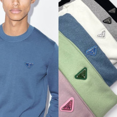 ●2월 판매 3위● PRADA 프라다 플레이트 라운드 니트