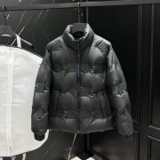 LOUIS VUITTON 루이비통  엠보 다운 패딩 자켓